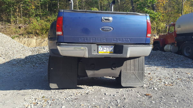 Illustration for article titled At $50,000, Is this 2006 Ford F650 Super Duty Diesel a Perfectly Compensatory Buy?
